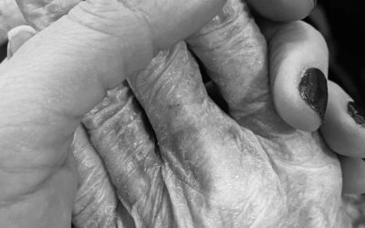 How to Have Patience with Elderly Parents : Caring for Loved One